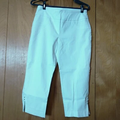 Hearts of  Palm Women's Petites Size 6P White Pull On Capri Pants Stretch New - Image 1 of 4