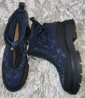 Lucky Brand Women’s Blue Quilted Appyle Weather Winter Ankle Boots Size 7.5 - Image 1 of 4