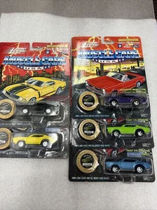 (5) Johnny Lightning Muscle Cars U.S.A. 1969 Olds 442 Die Cast 1:64 colore. VarBB6 - Foto 1 di 14