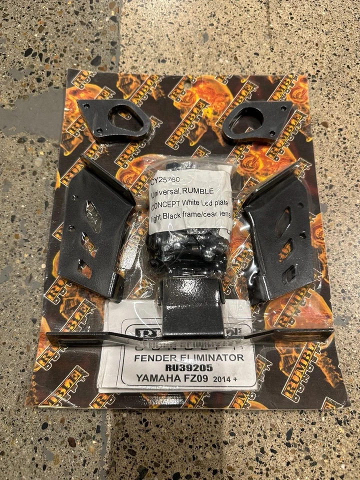 Rumble Concepts - RU39205 - Eliminador de guardabarros serie Bone, Yamaha FZ09 FZ-09 Foto 1 de 1