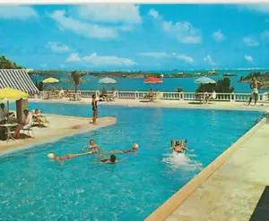 Hamilton Bermuda BELMONT MANOR GOLF CLUB synchronized swimming VTG Postcard A21 - Picture 1 of 3