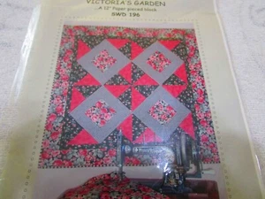 Victoria's Garden 12" Paper Pieced Block #SWD 196 (Sew Wonderful Dreams) - Picture 1 of 3