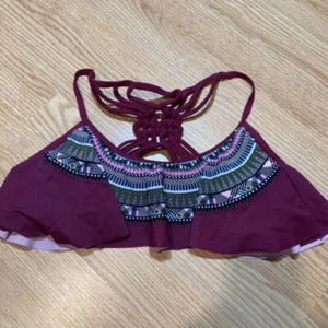 Top de bikini California Waves macrame pequeño - Imagen 1 de 6