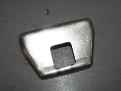 Kawasaki Jet Ski 1995 ZXi 750, gancho de cierre de capó 27012-3778 Foto 1 de 4