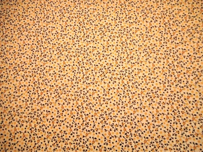 Tela de otoño 1/2 yarda pequeña amarilla/dorada marrón floral sobre crema algodón premium B C Foto 1 de 2