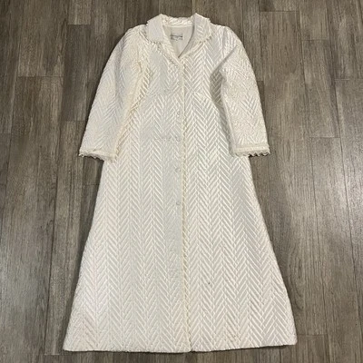 复古 Christian Dior 内衣缎面绗缝白色蕾丝长袍中号纽扣 — 第 1/4 张图片