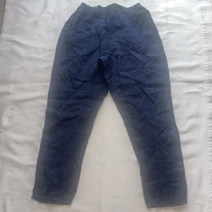 NEUE MARINEBLAUE DAMENHOSE AUS 100 % LEINEN GRÖSSE PETITE - Bild 1 von 6