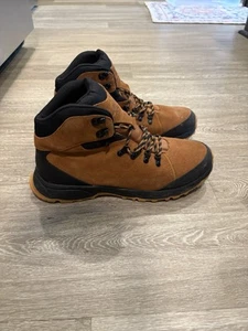 Men’s Hiking Boots  - Picture 1 of 5
