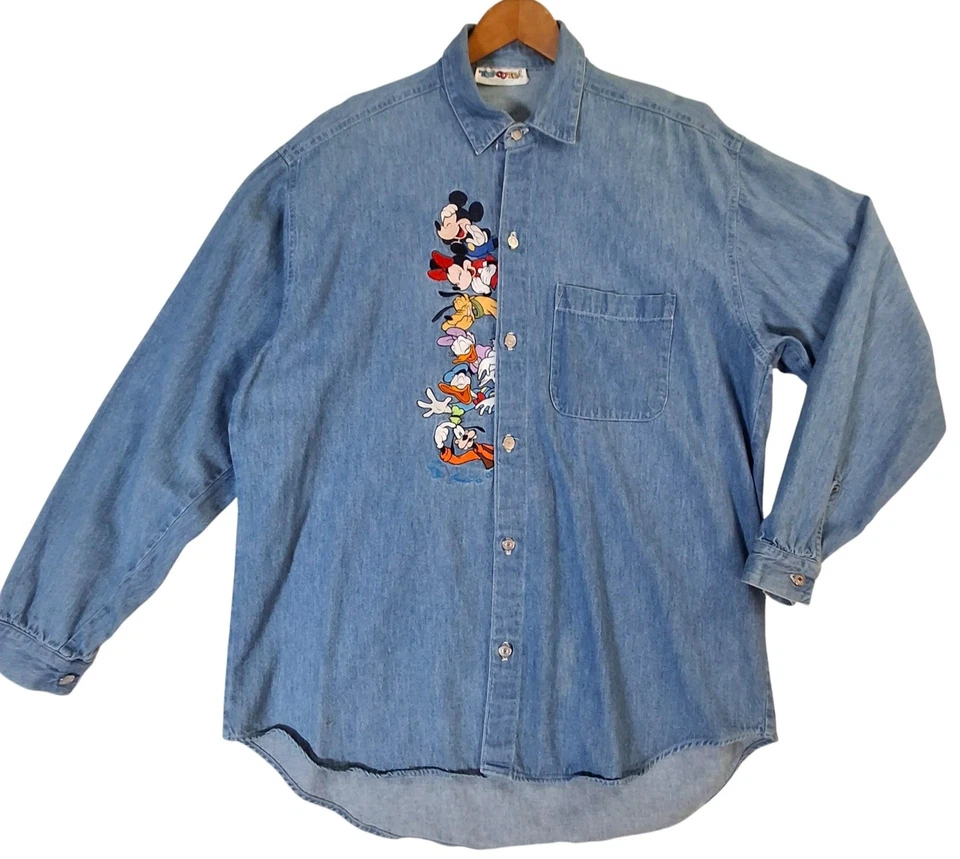 Camisa Vintage Disney Mickey Mouse Feminina Grande Denim Bordada Feita nos EUA Anos 90 - Imagem 1 de 4