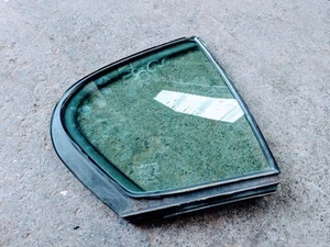 LEXUS GS 300 2006 RIGHT REAR WINDOW QUARTER GLASS - Picture 1 of 1