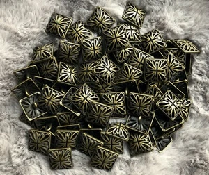 15mm 18mm 20mm 23mm Aged Brass Filigree Metal Square Shank Buttons Q76 - Q76C - Picture 1 of 1