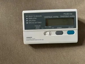 Omron automatic Digital Blood Pressure Monitor HEM-725C Console Only - Picture 1 of 5