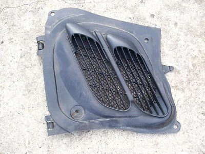 REJILLA VENTILACIÓN CAPÓ PEUGEOT 206 ADMISIÓN AIRE Foto 1 de 2