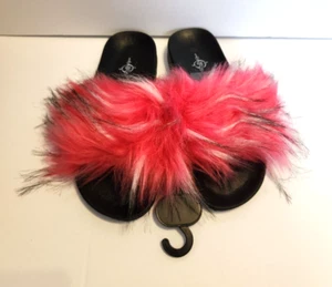 Sole Mates Furry Fuzzy Pink Sandals - Womens Size 7 - Casual Open Toe Flip Flops - Picture 1 of 4