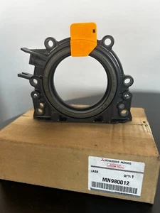 MITSUBISHI OUTLANDER, LANCER GENUINE REAR CRANKSHAFT OIL SEAL CASE MN980012 # - Picture 1 of 1