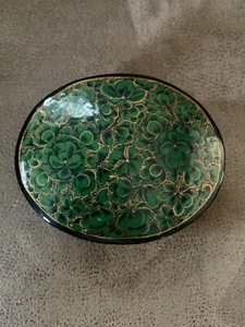 Archana Handarbeit ovale Schmuckschatulle Made India grün - Bild 1 von 9