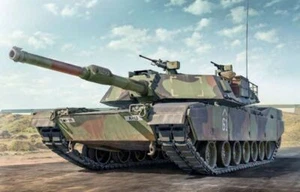 1/35 M1A1 Abrams Tank - Picture 1 of 1