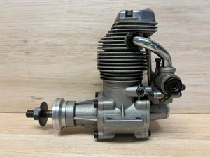 Verbrennungsmotor O.S. FS-90 - Bild 1 von 2