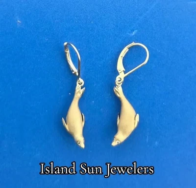 Pendientes Denny Wong Harbor Seal, oro amarillo de 14K Foto 1 de 4
