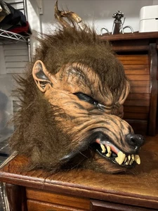 Máscara de Halloween aterradora de colección BSS Be Something Studios hombre lobo EE. UU. boca móvil - Imagen 1 de 8