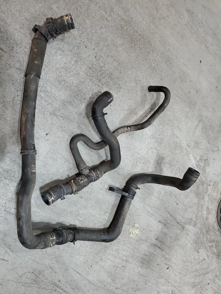 2007-2013 MINICOOPER R56 РАДИАТОР ОХЛАЖДАЮЩЕЙ ЖИДКОСТИ ОХЛАЖДЕНИЯ ВЕРХНИЙ НИЖНИЙ ШЛАНГ ТРУБЫ КОМПЛЕКТ  - Изображение 1 из 1