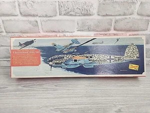 Vintage 1:64 1967 Lindberg Henkel He-111 Plastik Flugzeug Modellbausatz 508:200 - Bild 1 von 14