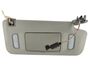 2012-2014 Chevrolet Orlando Sun Visor Passenger Right Sun Visors 15804776 OEM - Picture 1 of 12