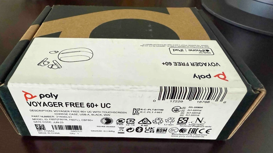 Poly Voyager Free 60+ UC With Touchscreen Charge Case, Black New - Image 1 of 1