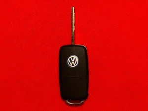 Volkswagen Polo, Golf, Caddy, Tiguan, Touareg, Touran 3 button key fob (Used) - Picture 1 of 9
