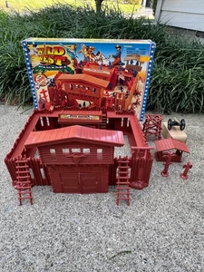 Vintage Redbox Wild West Fort Buffalo Spielset mit Kanone ohne Figuren - Bild 1 von 7