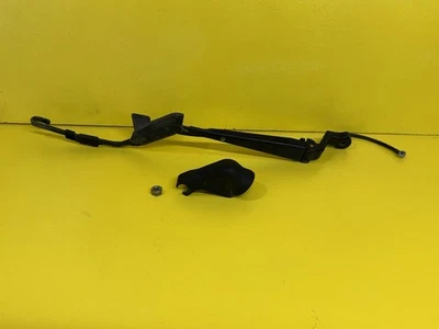 Brazo limpiaparabrisas trasero Chevy Tahoe Suburban 1500 2500 GMC Yukon 2000-2006 *Ver gráfico* Foto 1 de 4