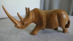 Afromosia Mahagoni Holz afrikanisches Nashorn handgeschnitzt dekorative Figur 7" L - Bild 1 von 7