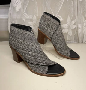 Matt Bernson Jette Damen-Booties schwarz & weiß offene Zehenpartie hoher Absatz Größe 9 - Bild 1 von 12