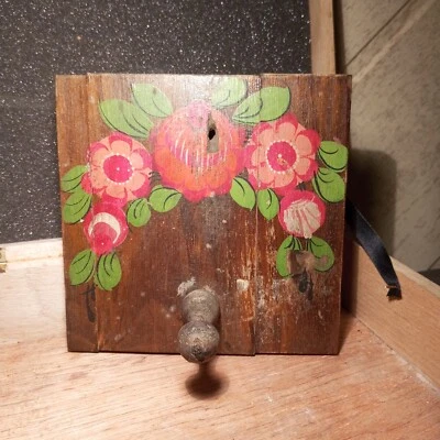 Porte-torchon en bois peint  tradition russe vintage thème cuisine - Photo 1/4