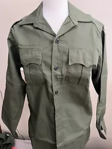 US Border Patrol Uniform Long Sleeve Button Green Shirt Size Medium Poly Cotton - Picture 1 of 6
