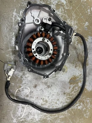 2003 Yamaha Rx1 Oem Stator  And Stator Cover 8FA-81410-00-00 SY79 - Image 1 of 4