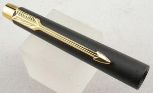 Parker Classic Matte Black & Gold Fountain Pen Cap - Mint - NOS Replacement - Picture 1 of 2