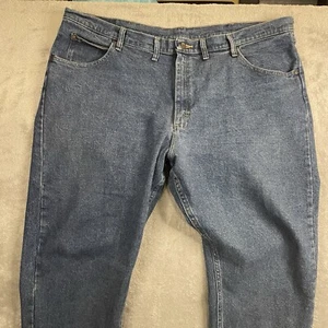 Wrangler Jeans Mens 44x30 Blue Denim Straight Outdoors Faded Western - Picture 1 of 8