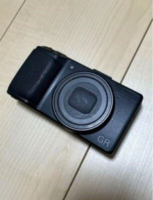 RICOH GR 16.2MP Digital Compact Camera Black W/ Battery RICOH GR - Image 1 of 4