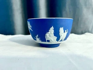 Wedgwood Antique 1930s Cobalt Blue Tea Cup - Picture 1 of 2