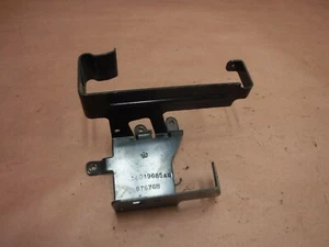 Jeep Wrangler TJ 97-06 Bulkhead  Bracket   56019685AB  Dash  Fuse Block  - Picture 1 of 3
