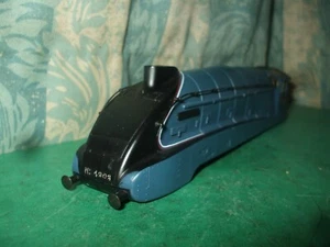 BACHMANN LNER A4 CLASS BLUE LOCO BODY ONLY - PEREGRINE - Foto 1 di 4