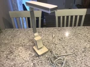 OttLite GX7825 Folding HD Crafting Lamp White Adjustable w/Bulbs TESTED WORKING - Picture 1 of 6