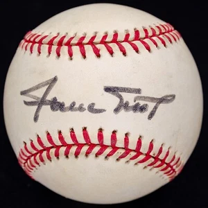 Willie Mays Signed Official Major League Baseball JSA Sticker #YY77366 - Picture 1 of 4