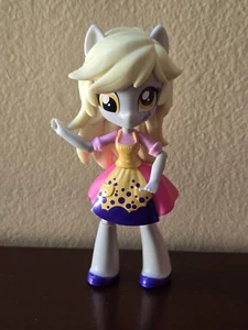 My Little Pony Equestria Girls Minis Derpy Muffin Mall Collection Singles - Picture 1 of 3