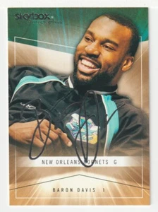 Baron Davis - New Orleans (NBA Basketball) 2004-05 Skybox Autographics # 25 Mint - Picture 1 of 1