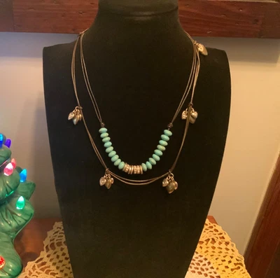 Juego de collar de cuero marrón fósil - cuentas diamantes de imitación cuentas turquesa corazones Foto 1 de 4