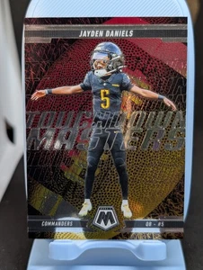 Jayden Daniels 2025 Panini Mosaic Fútbol Touchdown Masters #7 Commanders - Imagen 1 de 2