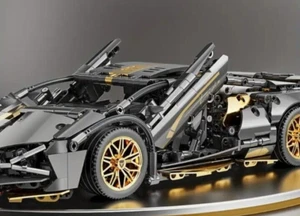 Kit di Montaggio Auto da corsa Scala 1/18 pezzi 1280 Lunga 36cm - Foto 1 di 5