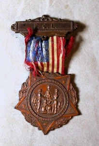 LADIES OF THE GRAND ARMY OF THE REPUBLIC Medal 1887 (Fraternity Charity Loyalty) - Picture 1 of 3